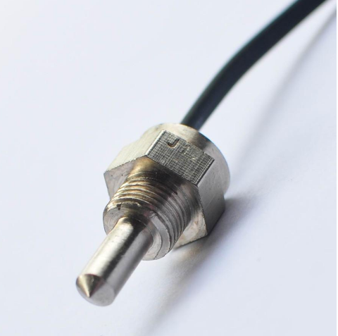 冷卻液溫度傳感器故障檢修裝置安裝在哪？