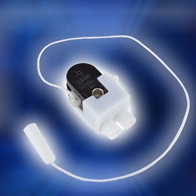 拉線開(kāi)關(guān).jpg 拉線開(kāi)關(guān).jpg