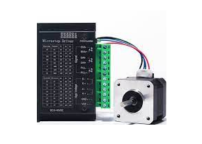 單片機(jī)控制步進(jìn)電機(jī)方法是什么，單片機(jī)與步進(jìn)電機(jī)的控制！